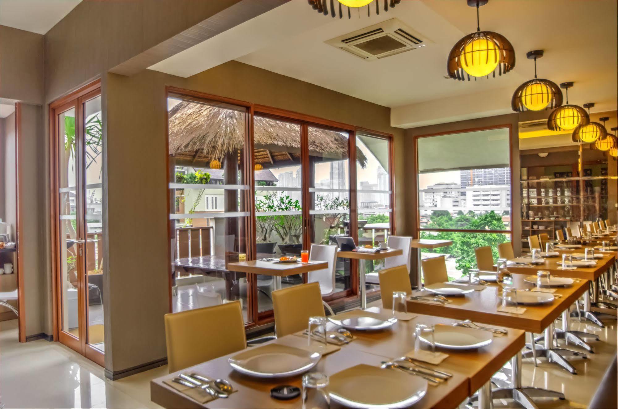 Rasuna Mansion Jakarta Exterior photo